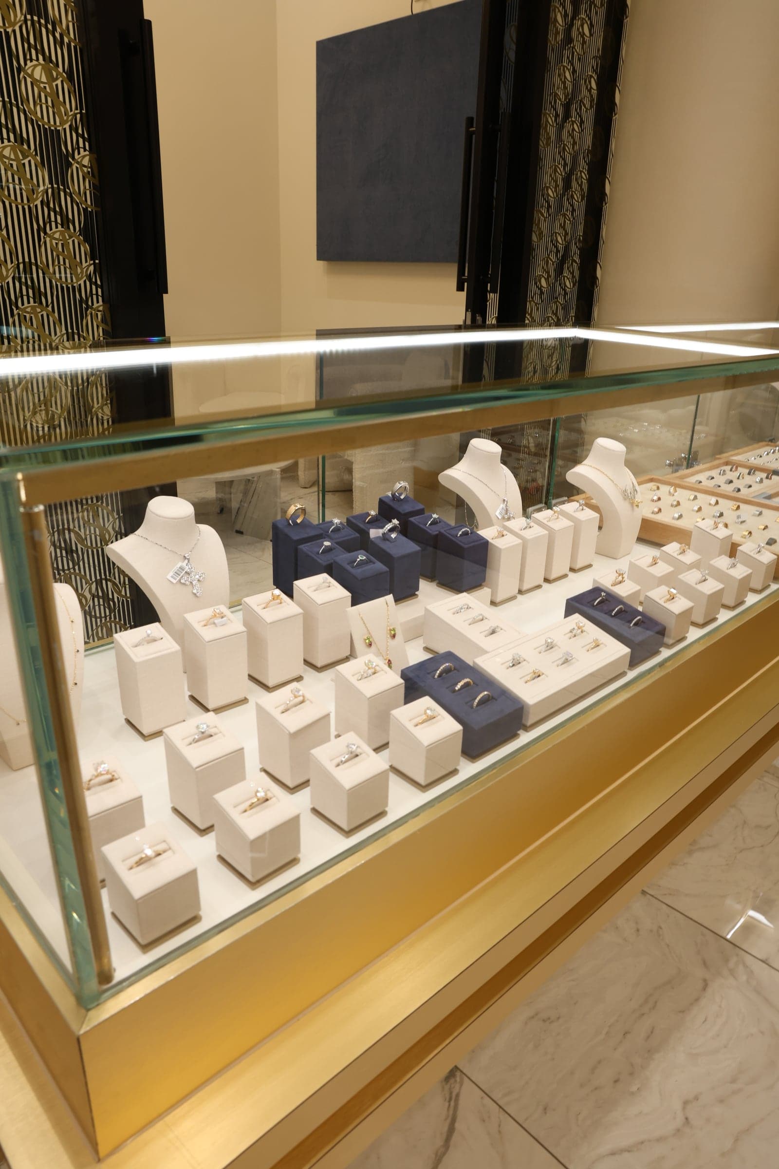 The SASO Watch showroom display cases